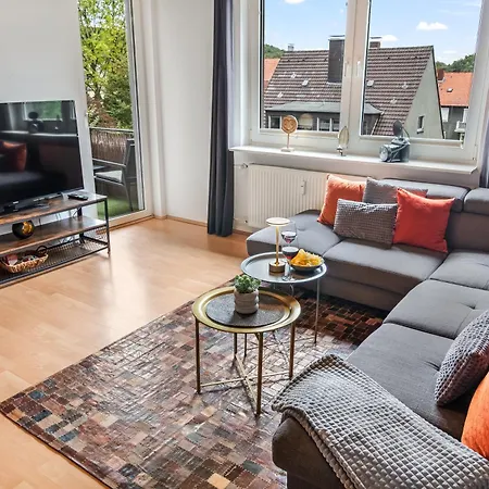 Neu Ruhige Und Gemuetliche Mit Balkon شقة هاغين